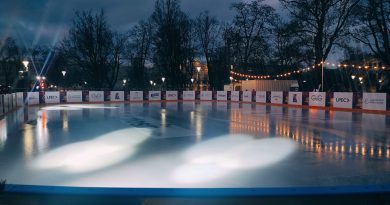 Po 15 latach na plac Litewski powróciło lodowisko! Czy to strzał w dziesiątkę?